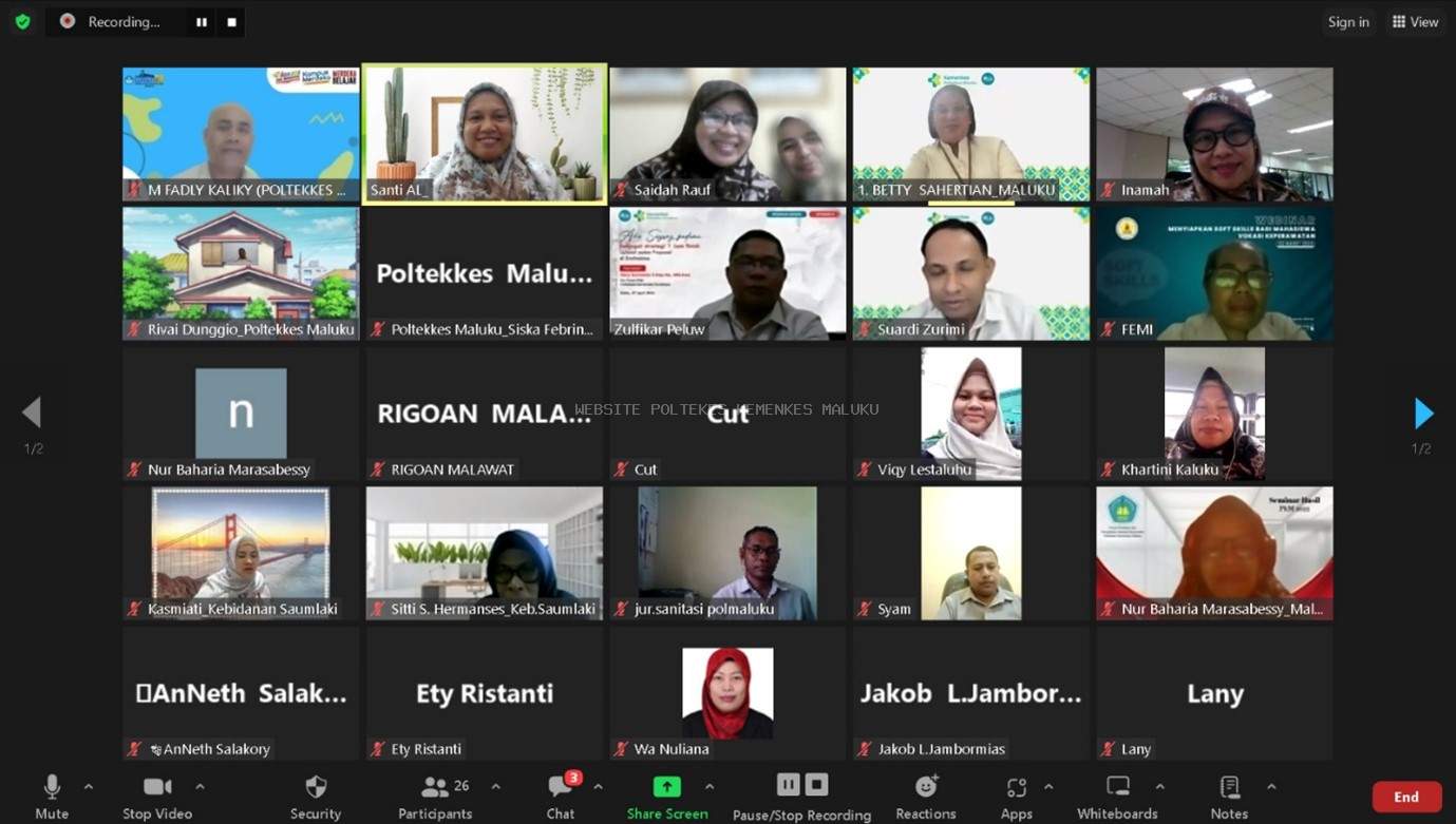 Direktur Poltekkes Kemenkes Maluku memantau Kinerja Dosen dalam SIMLITABKES