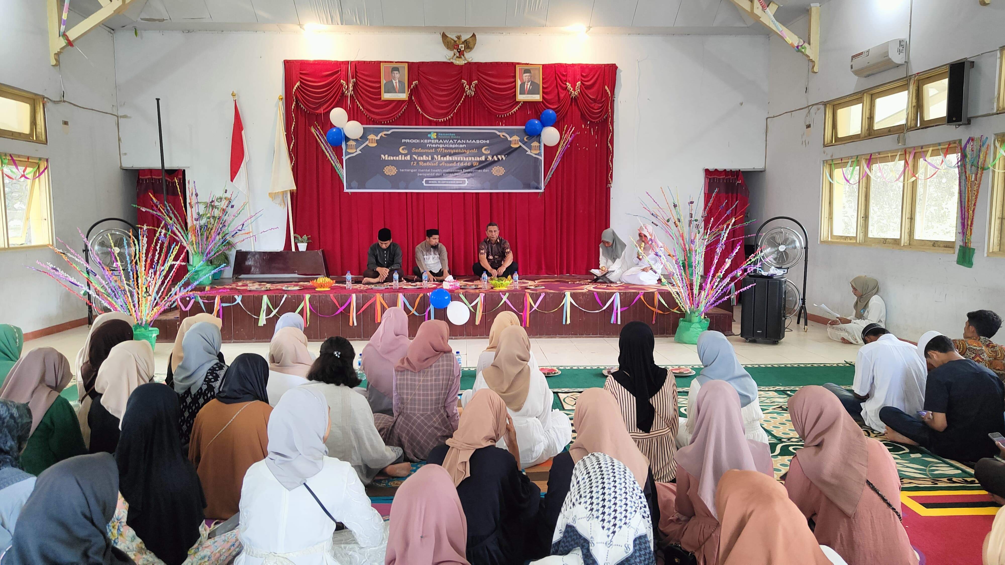 PERAYAAN MAULID NABI MUHAMMAD SAW DI KAMPUS PRODI KEPERAWATAN MASOHI POLTEKKES KEMENKES MALUKU